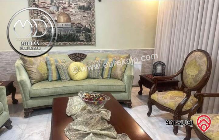 شقة شبه ارضي مفروشة للايجار في عمان - الصويفية مساحة 180م مع ترس 120م تشطيبات و فرش سوبر ديلوكس