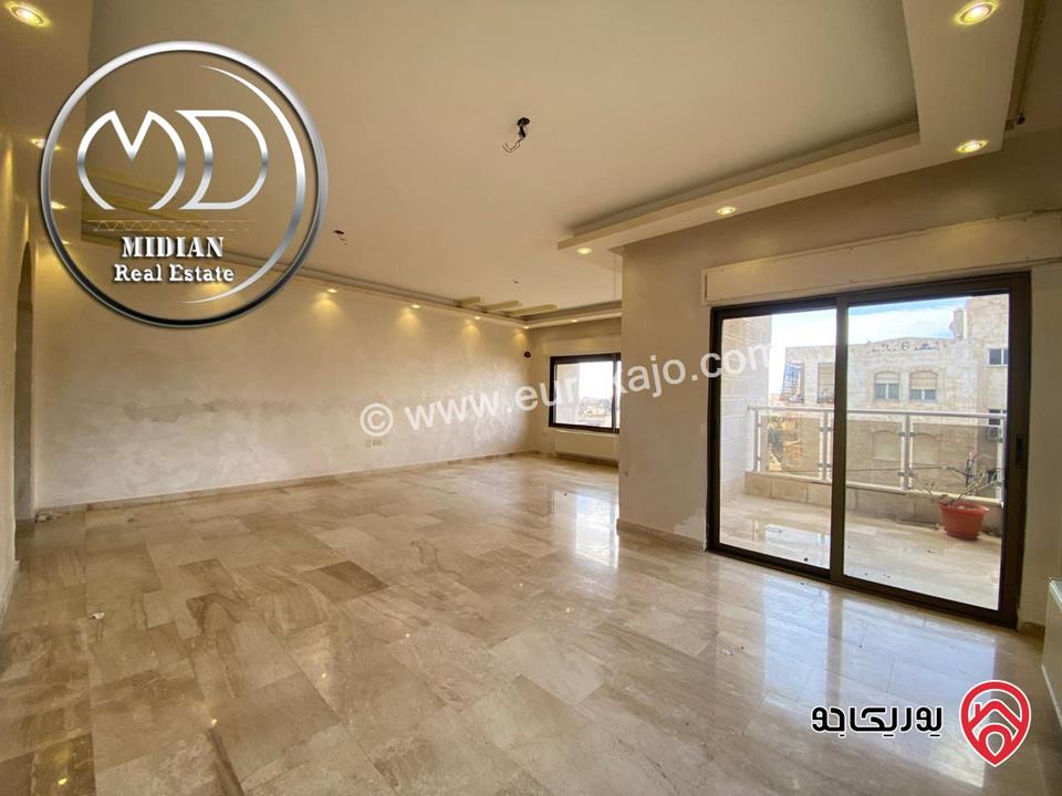 شقة دوبلكس طابق أخير مع روف للبيع في عمان - تلاع العلي مساحة 245م 4 نوم سوبر ديلوكس اطلالة رائعة بسعر مميز