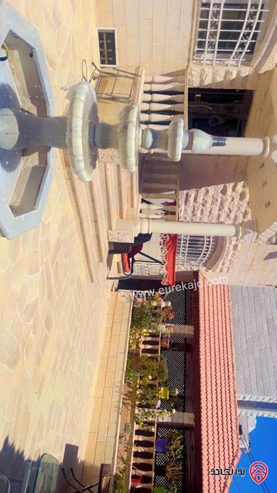 بيت مستقل مساحة 400م على أرض 516م للبيع في عمان - ابو علندا