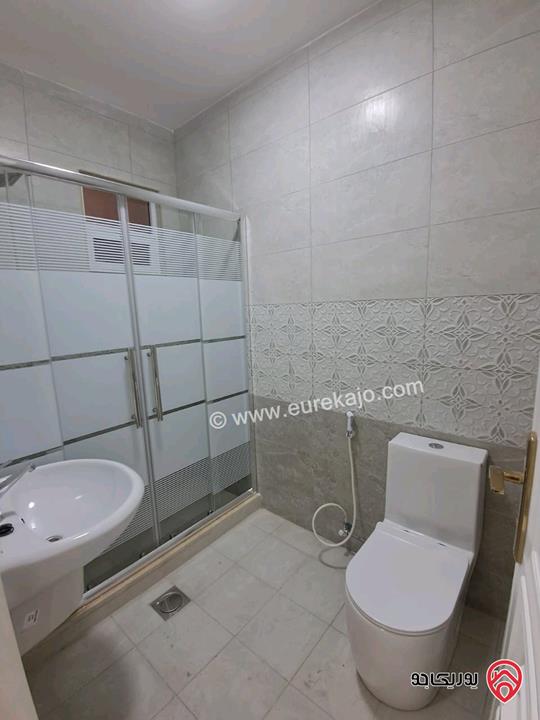 شقة مساحة 172م طابق ثاني للبيع في الزرقاء الجديدة - مشروع الحلبي 26 موقع مميز وهادئ جدا