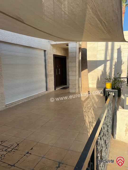 فيلا مساحة 1200م على أرض 800م للبيع في عمان - دابوق 