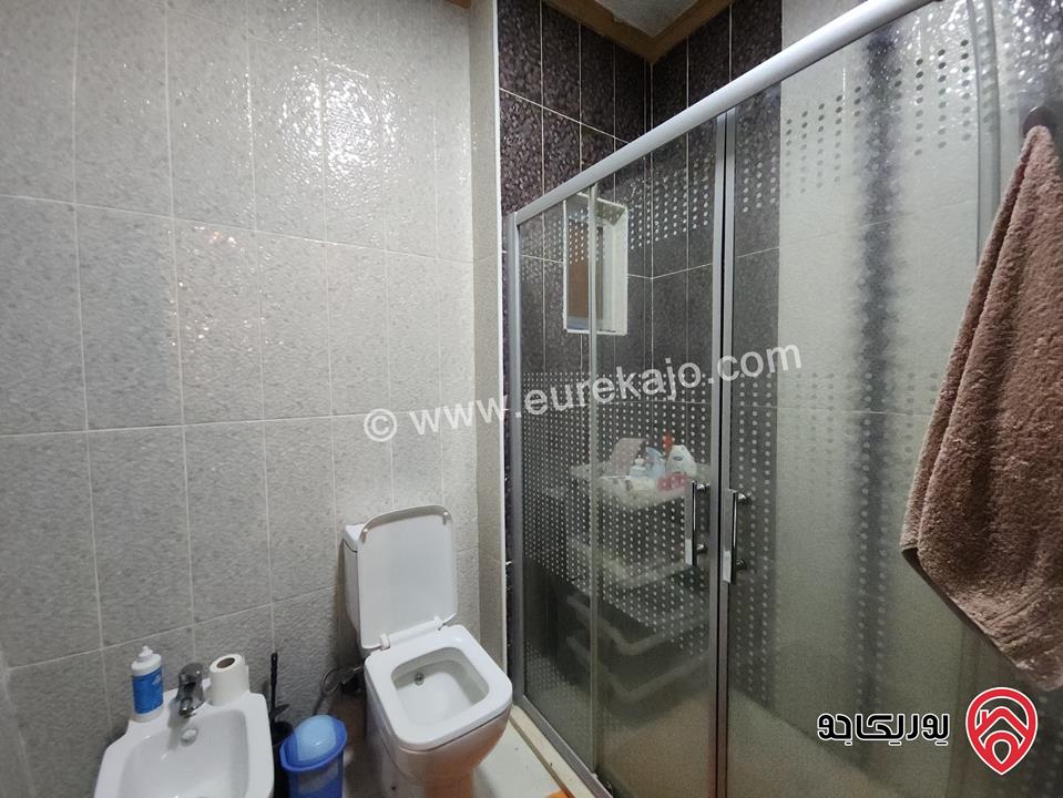 شقة طابق ثالث دوبلكس مساحة 300م للبيع في عمان - الجبيهة من المالك