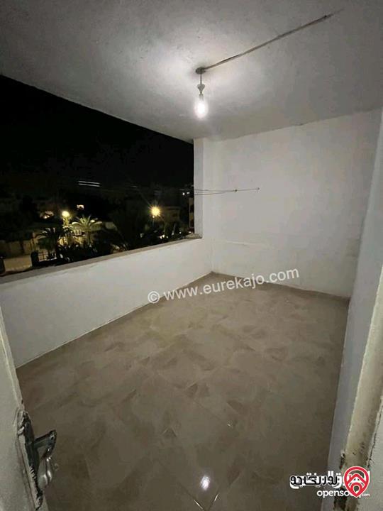 شقة فارغة طابق ثالث مساحة 100م للايجار في عمان - الجندويل