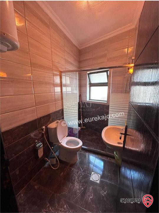 شقة مساحة 82م طابق ثالث للبيع في عمان - الجبيهة