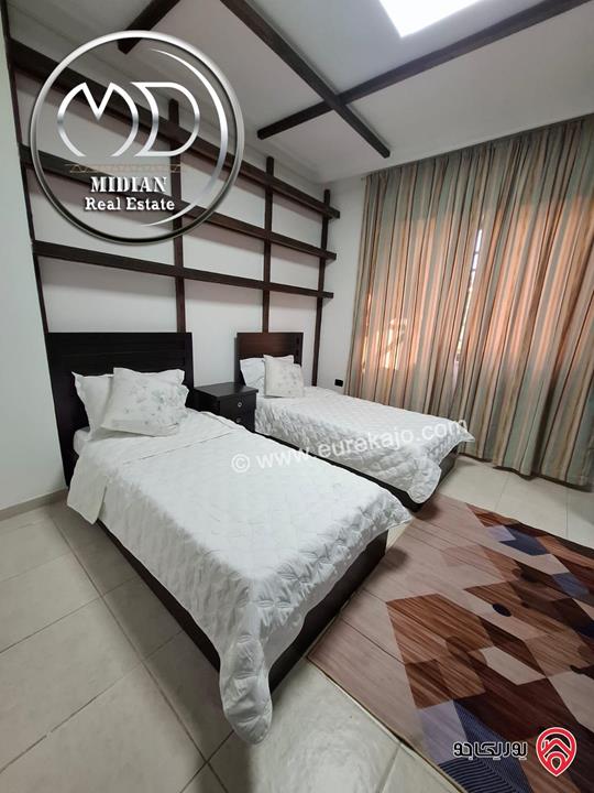 شقة شبه ارضي مفروشة للايجار في عمان - ام السماق مساحة 170م مع ترس وحديقة 150م تشطيبات سوبر ديلوكس بسعر مميز