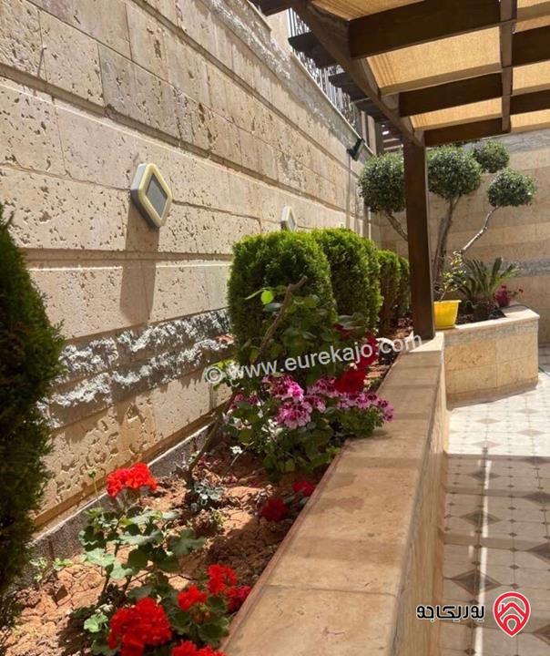 شقة مميزة مشمسة شبه ارضية مساحة 200م داخلي و 150م خارجي للايجار في عمان - خلدا 