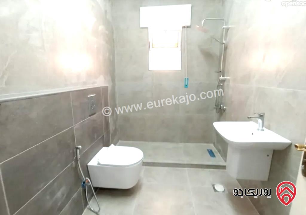 فيلا مستقلة مساحة 1400م على أرض 1031م مكونة من 4 طوابق للبيع في عمان - عبدون