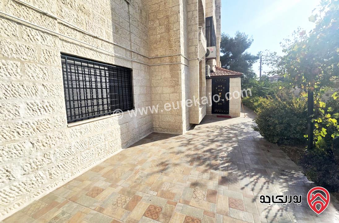 شقة أرضية مساحة 185م داخلي مع حديقة كبيرة 400م و كراج ومدخل خاص مفروشة للإيجار في عمان - الصويفية