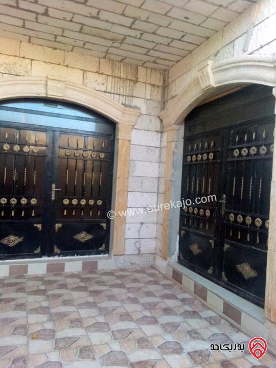 بيت شبه فيلا مساحة 247م على ارض 508م للبيع في عمان - البيضاء 