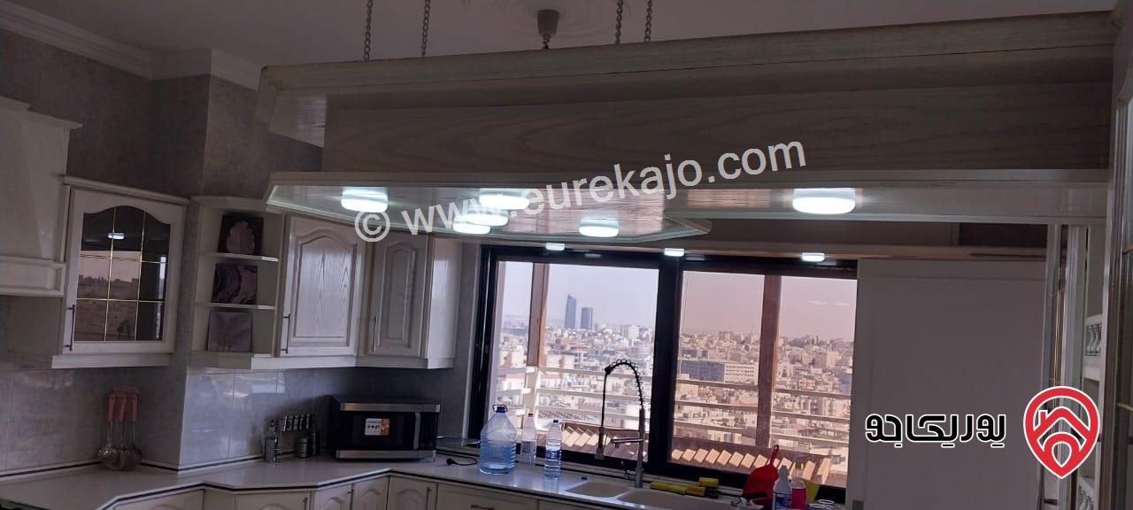 شقة طابقية مفروشة للبيع في عمان - تلاع العلي طابق ثالث مساحة البناء 350م والترس 60م