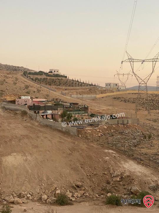 ارض مساحة 3 دونم و 600م للبيع في الزرقاء - السخنة بسعر مغري جداً 