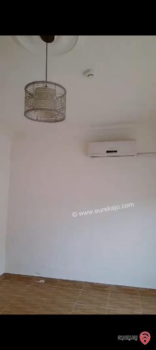 استديو طابق ثالث مساحة 30م للبيع في عمان - الجبيهة 