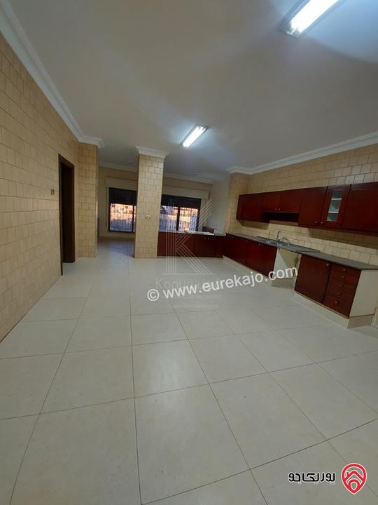 بناية سكنية استثمارية على أرض 915م للبيع في عمان - عبدون