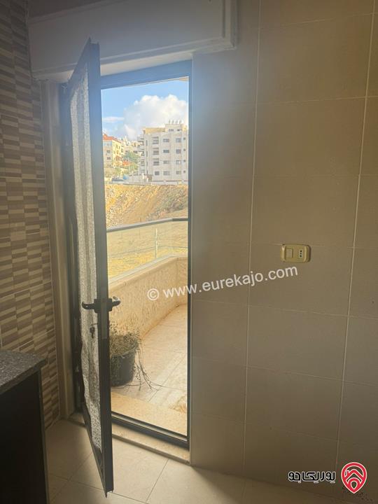  شقة ارضية مساحتها 190م للبيع في عمان - مرج الحمام  