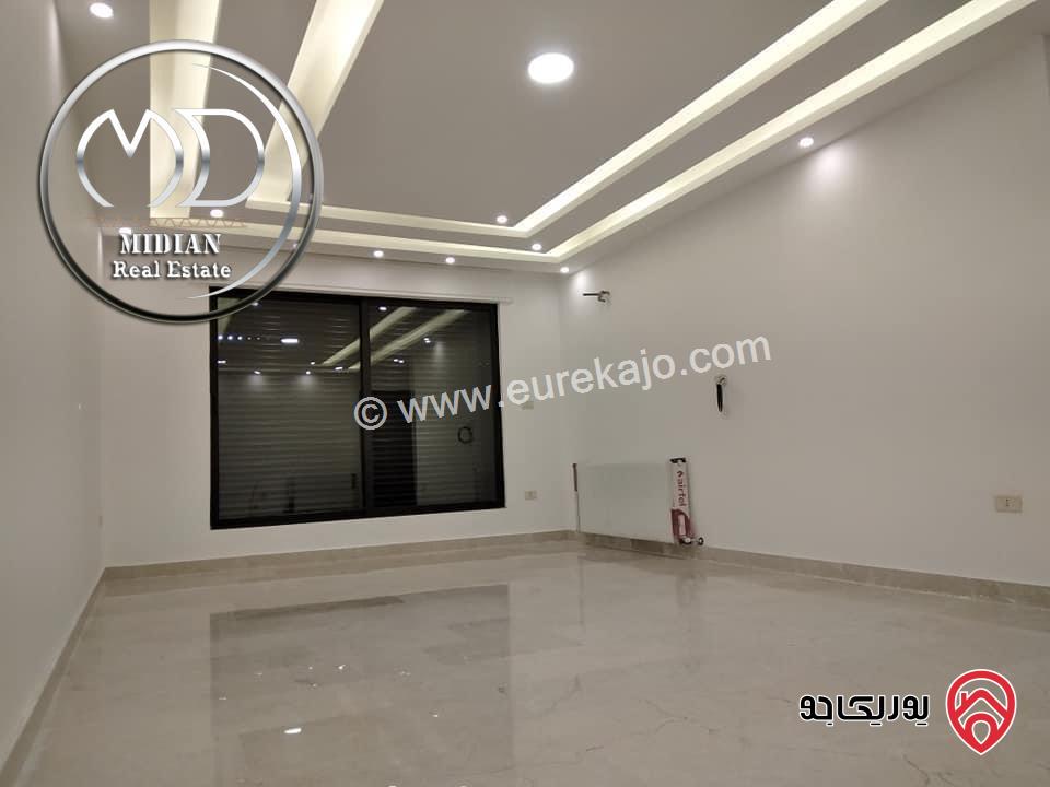 شقق فارغة للايجار في عمان - ضاحية النخيل مساحة 265م 4 نوم تشطيبات و ديكورات سوبر ديلوكس اطلالة جميلة