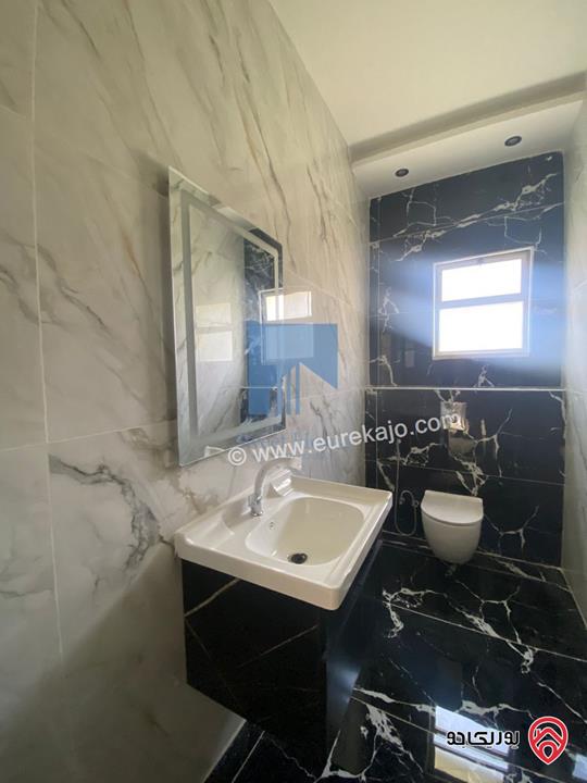 شقة فاخرة طابق ثاني مساحة 200م تشطيب سوبر ديلوكس لم تسكن للبيع في عمان - تلاع العلي