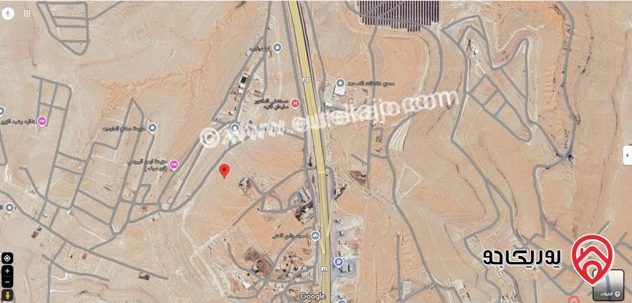 قطعة ارض مساحة 4 دونم و 389م للبيع من اراضي وادي العش شرق عمان قريبة من شارع المية منطقة حيوية