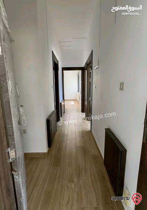 شقة فارغة أرضية مساحة 100م للايجار في عمان - الرابية