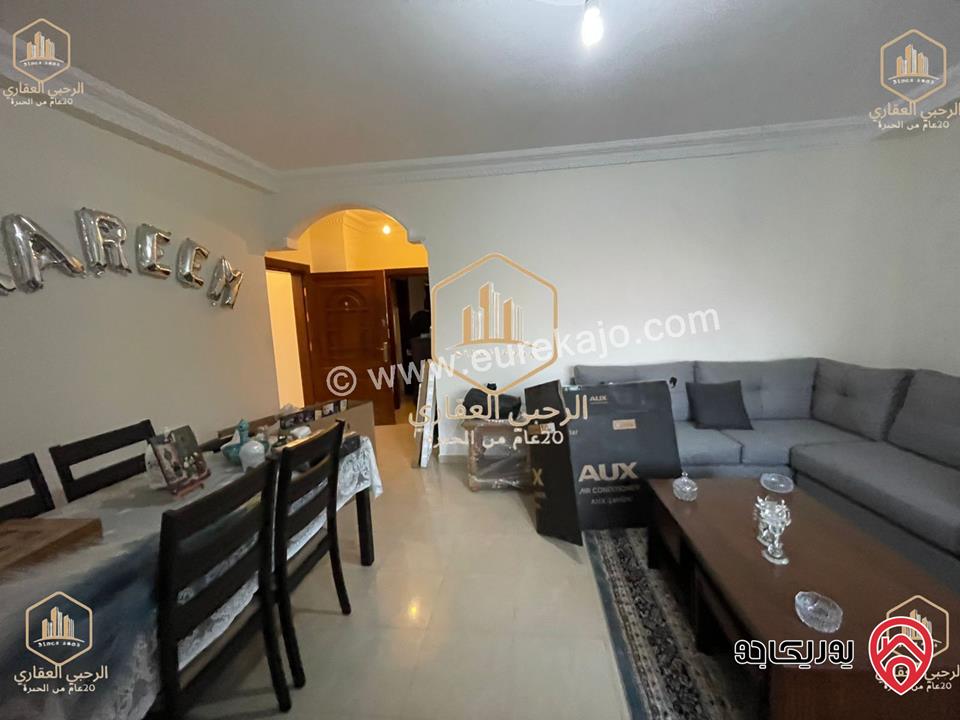 شقة فارغة مساحة 140م طابق ثالث للايجار في عمان - أم السماق