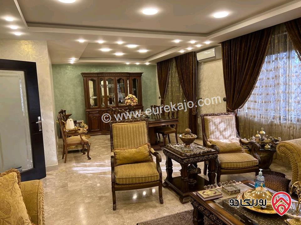 فيلا مساحة 650م على أرض 547م للبيع في عمان - طبربور عند مستشفى الملكة علياء