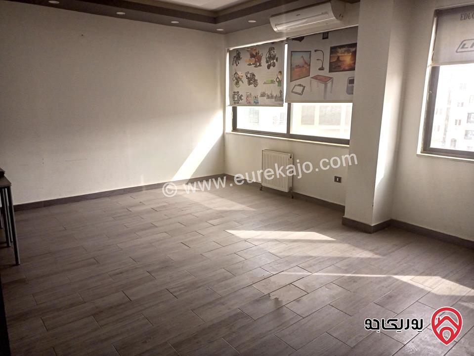 مكتب مميز مساحة 116م للبيع في عمان - الدوار السابع منطقة مخدومة