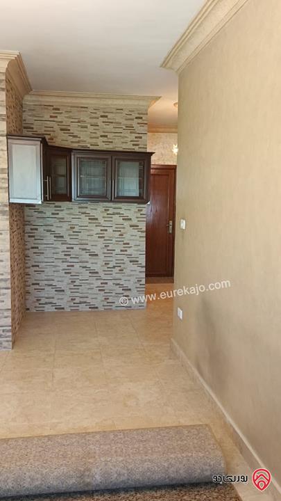 شقة مساحة 143م طابق رابع للبيع في عمان - ماركا الجنوبية عند نادي السباق