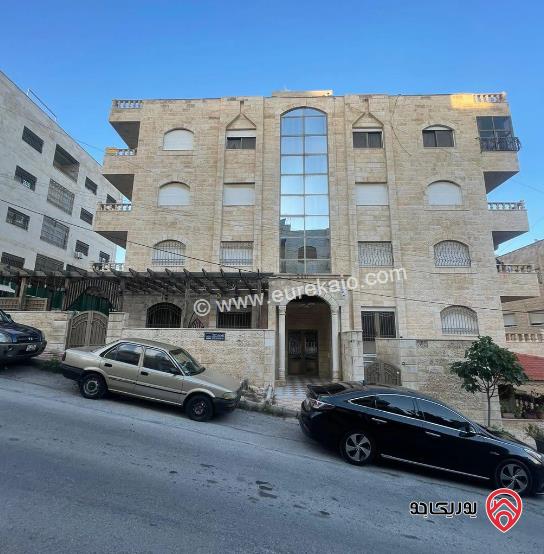 شقة مساحة 205م طابق أرضي للبيع في عمان - المدينة الرياضية 