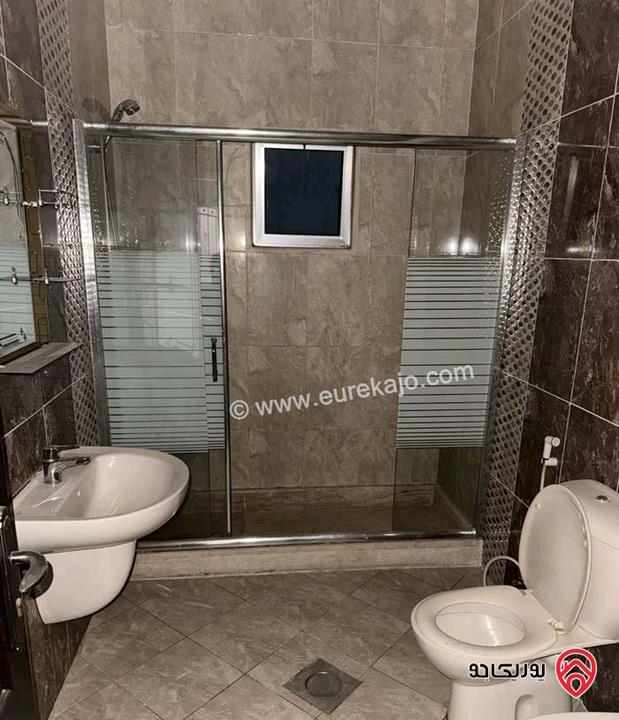 شقة مساحة 180م طابق أرضي معلق للايجار في عمان - خلدا