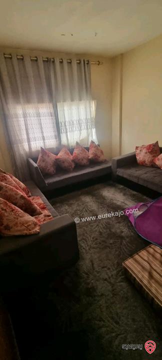 ثلاث شقق مساحتهم 300م طابق رابع للبيع في اربد