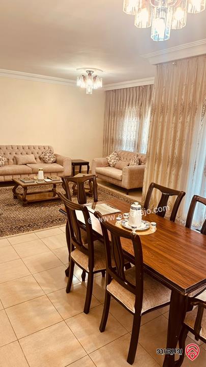 شقة للبيع في عمان - دير غبار مساحة 200م ط1 كل طابق شقتين / عمارة 8 شقق