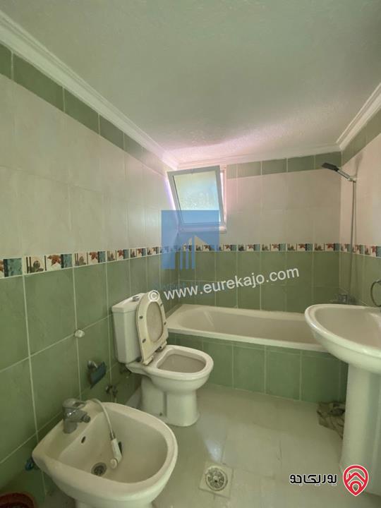 شقة مميزة طابق ثالث مساحة 186م للبيع في عمان - تلاع العلي