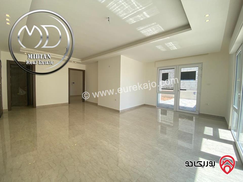 شقة أرضية للبيع في عمان - خلدا مساحة 185م مع ترس 40م تشطيبات سوبر ديلوكس جديدة لم تسكن بسعر مميز