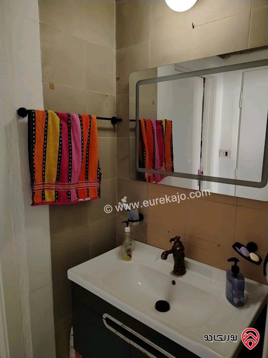 شقة طابق ثالث مساحة 177م للبيع في عمان - ام أذينة