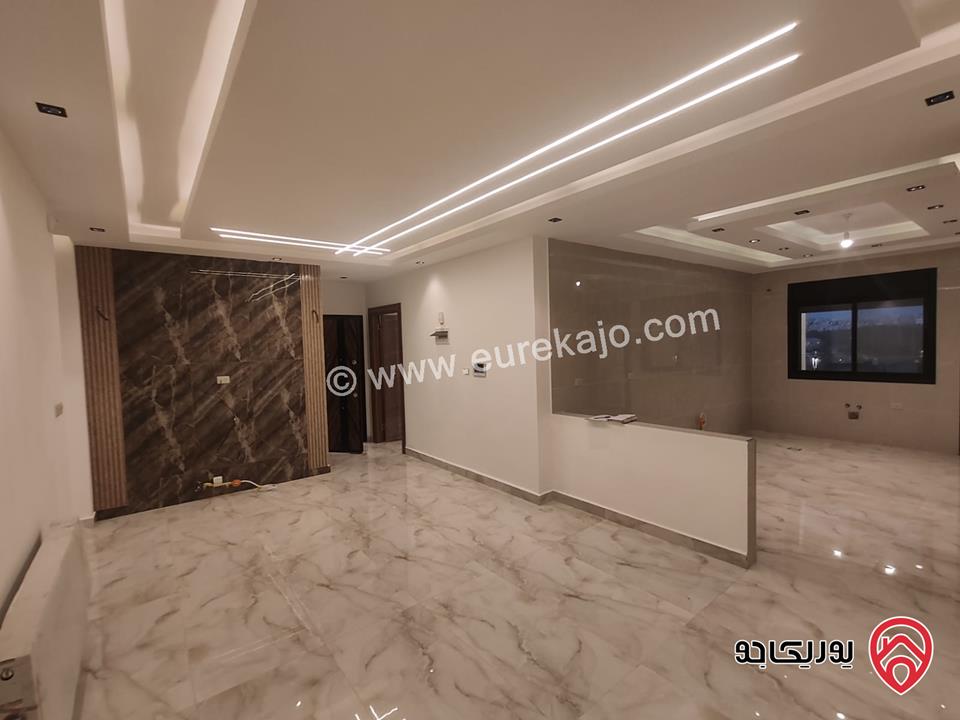 شقة مساحة 160م طابق ثاني للبيع في عمان - الشميساني