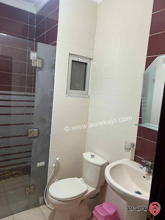 شقة طابق رابع مع روف مساحة 220م للبيع في عمان - ام السماق من المالك