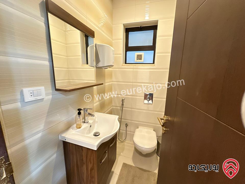 شقة سكنية أو تجارية مساحة 120م للبيع في عمان - الرابية ضمن مبنى جديد 