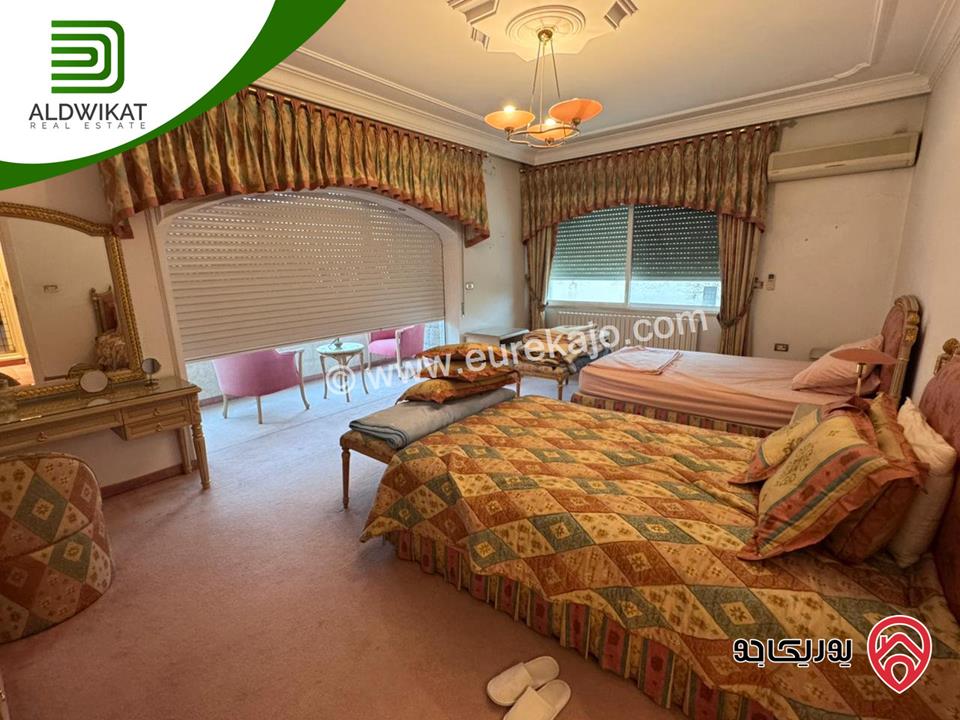 فيلا مفروشة مستقلة للبيع في عمان - ديرغبار مساحة الارض 1000 م مساحة البناء 1050 م