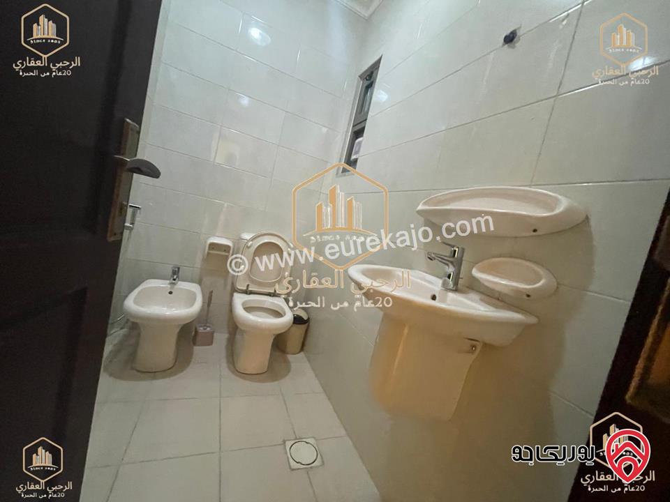 شقة شبه ارضية مساحة 200م وترس خارجي 99م ومدخل مستقل للايجار في عمان - تلاع العلي