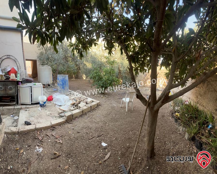 بيت مستقل طابقين على أرض 330م للبيع في اربد - البارحة