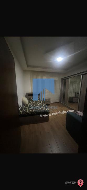 شقة أرضية مميزة للبيع في عمان - الجندويل قرب مركز أمن البيادر 180م مع حديقة وترسات 200م