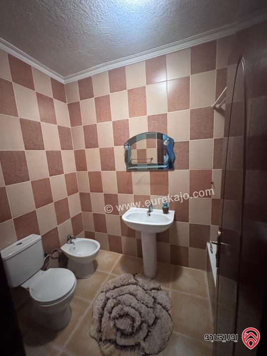 شقة طابق أول مساحة 186م للبيع في عمان - طبربور