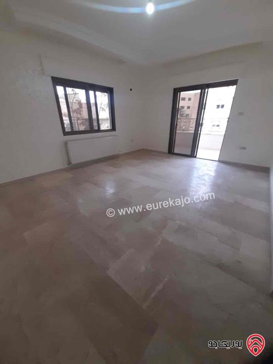 شقة طابق أول مساحة 175م للايجار في عمان - تلاع العلي 