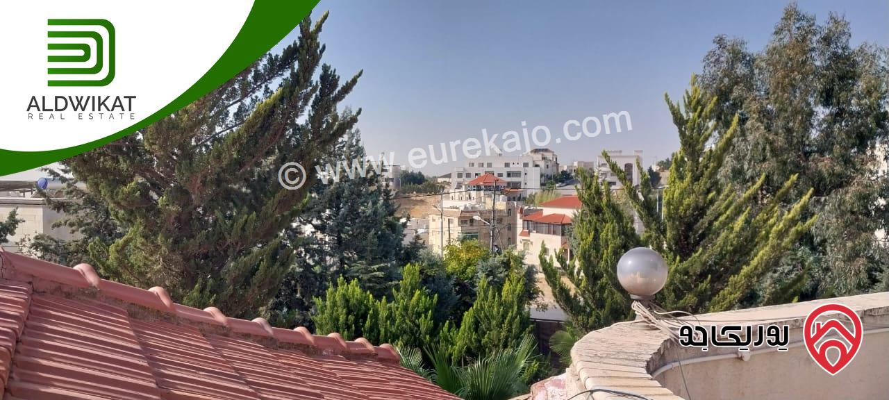 فيلا مستقلة للبيع في عمان - دابوق مساحة البناء 900م ، الارض 1580م ،الحديقة 800م والترس 400م