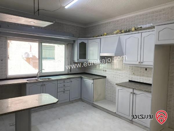 شقة مميزة مساحة 180م طابق أول للايجار في عمان - دير غبار  