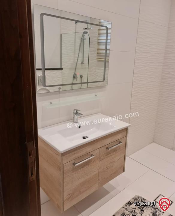 شقة فاخرة مساحة 180م للايجار مفروشة في عمان - عبدون