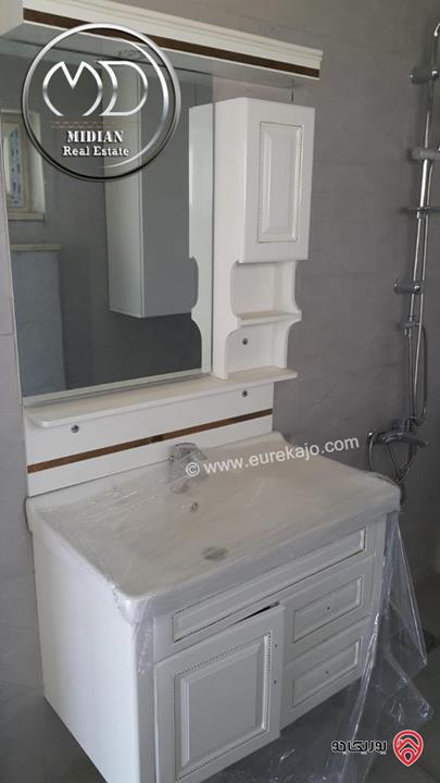 فلل فاخرة للبيع في أجمل مواقع عمان - عبدون مساحات 550م مع تراسات و حدائق جديدة لم تسكن بسعر مميز مع إمكانية الأقساط