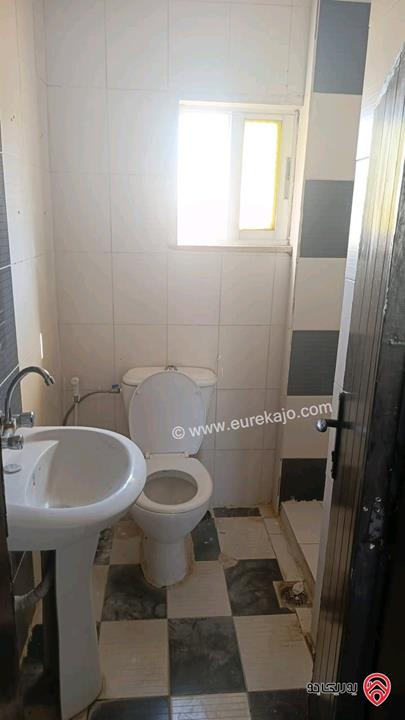 شقة طابق ثاني مساحة 100م للايجار في عمان - ضاحية الياسمين 