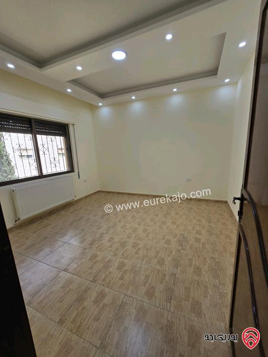 شقة طابق اول مساحة 178م للبيع مجددة بالكامل في عمان - خلدا 