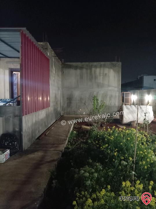 بيت مساحة 95م على أرض 500م للبيع في المفرق الغدير الاخضر