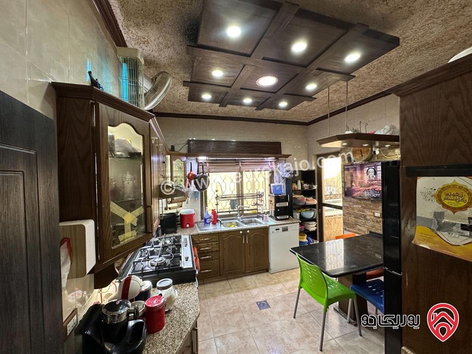 شقة مساحة 113م طابق ثاني للبيع في عمان - الجبيهة ام زويتينة